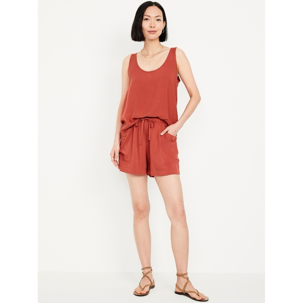 ✨2 for $35 ALL SHORTS!✨ Old Navy Playa Shorts 3.5-in inseam XS - Picture 2 of 3